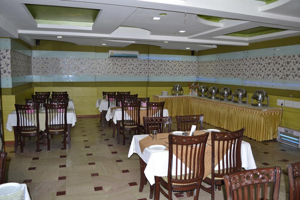 Hotel Panna Paradise Agra  Exterior photo